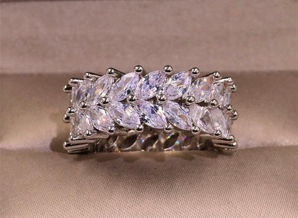 Galore Ring