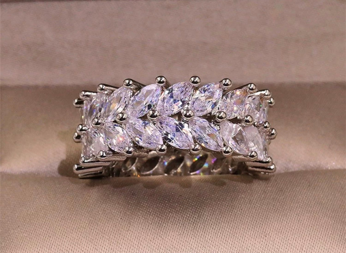 Galore Ring