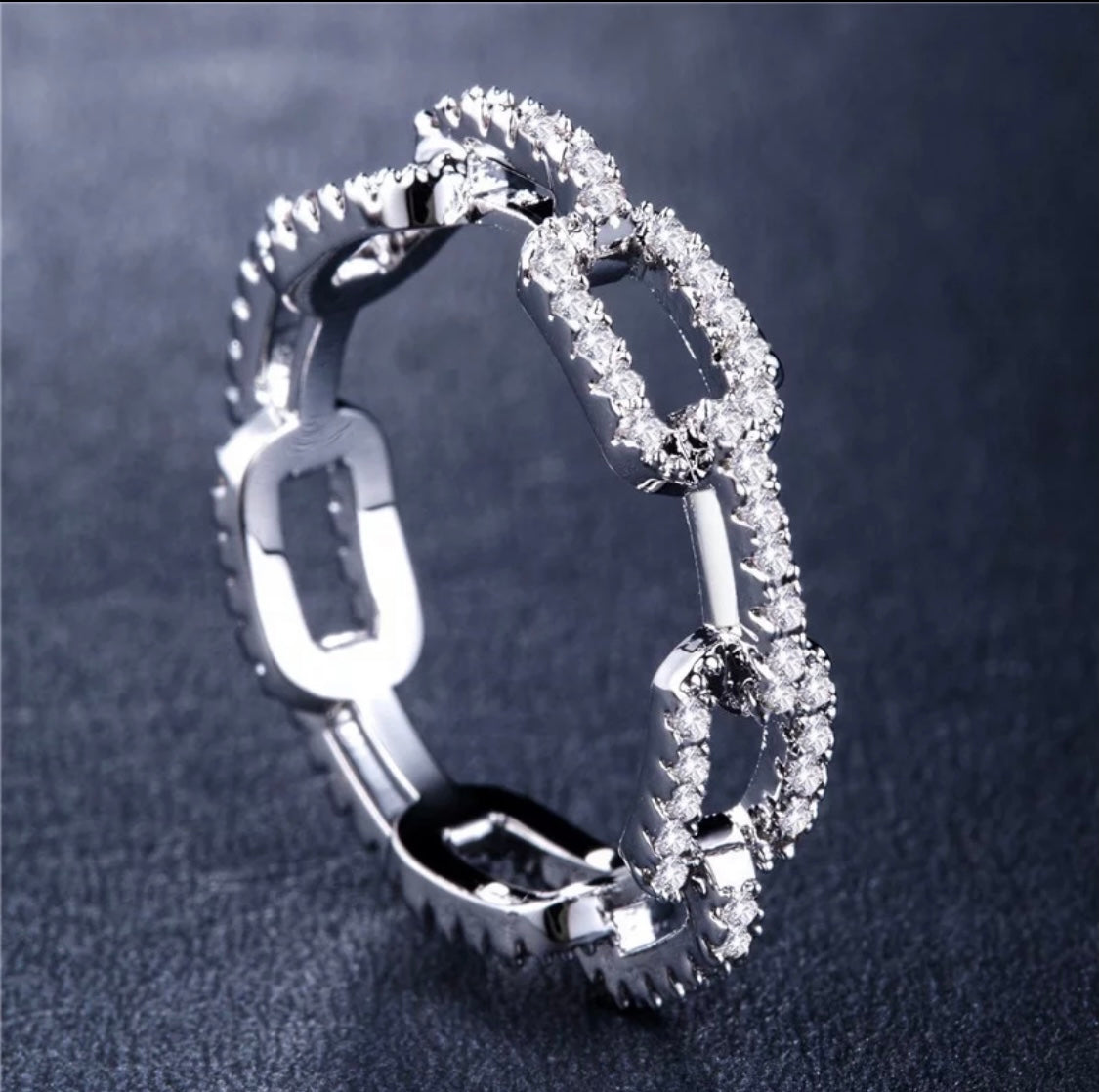 Mila Ring