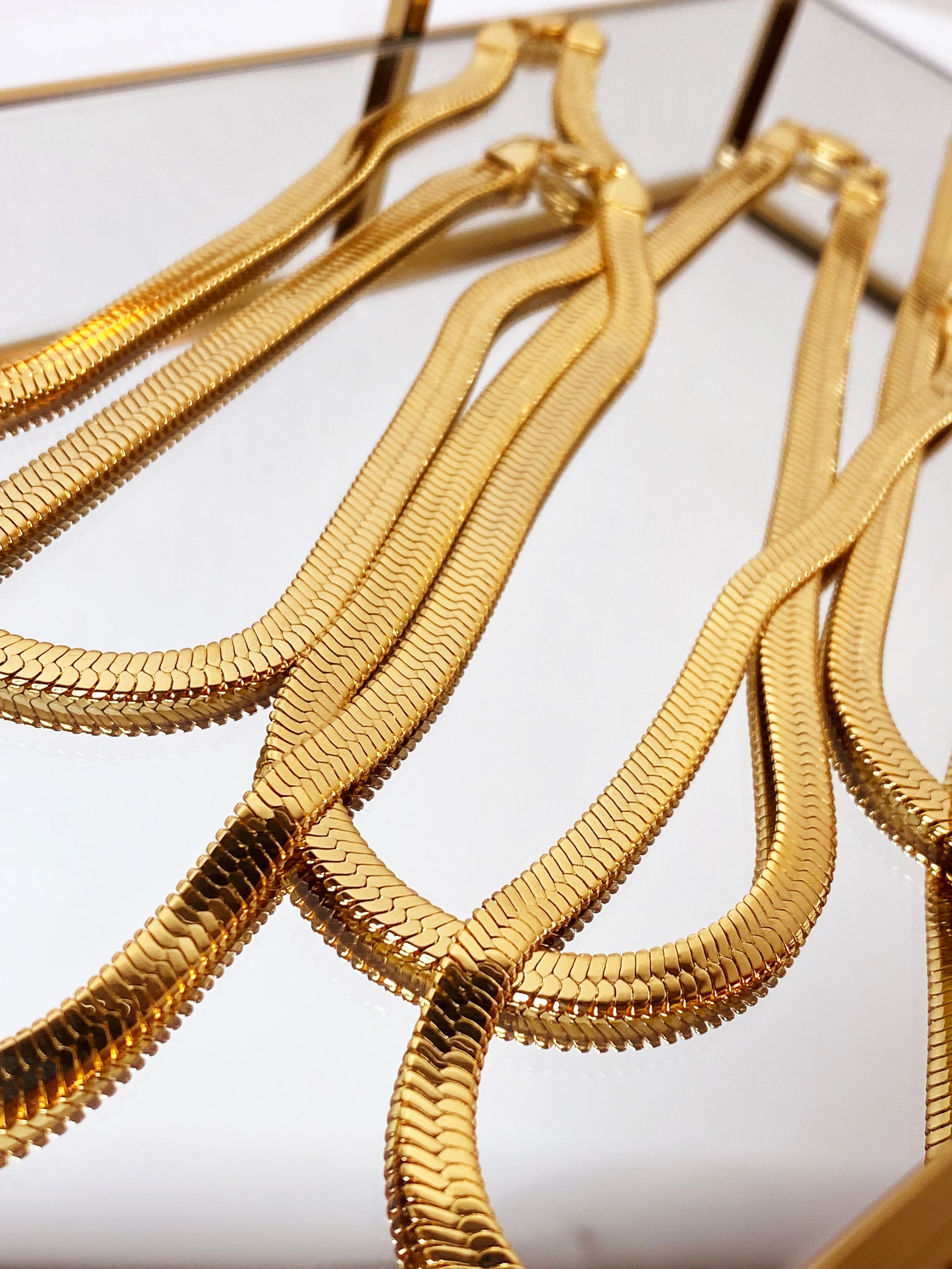 Ivette Herringbone Necklace