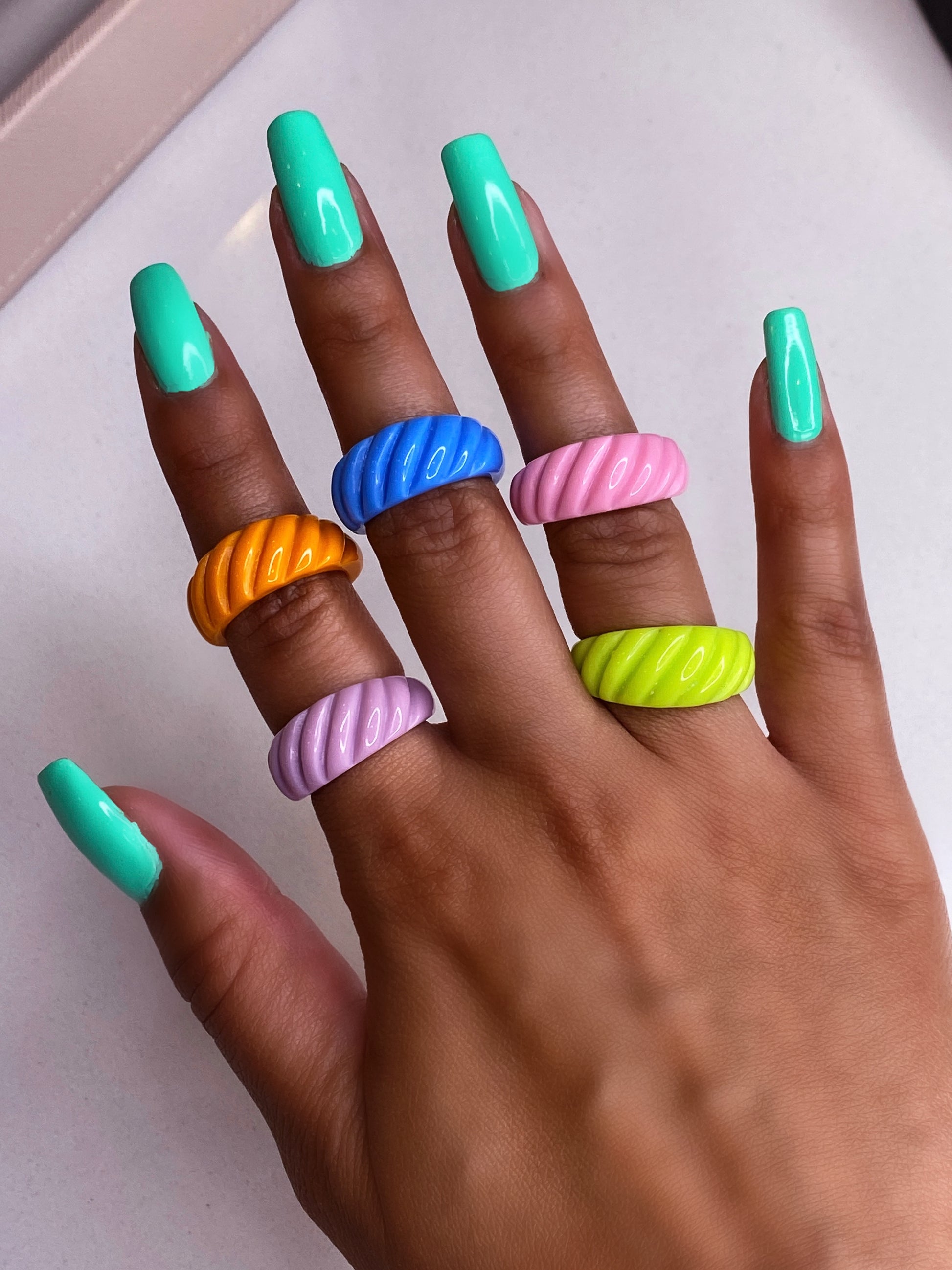 Twizzler Ring