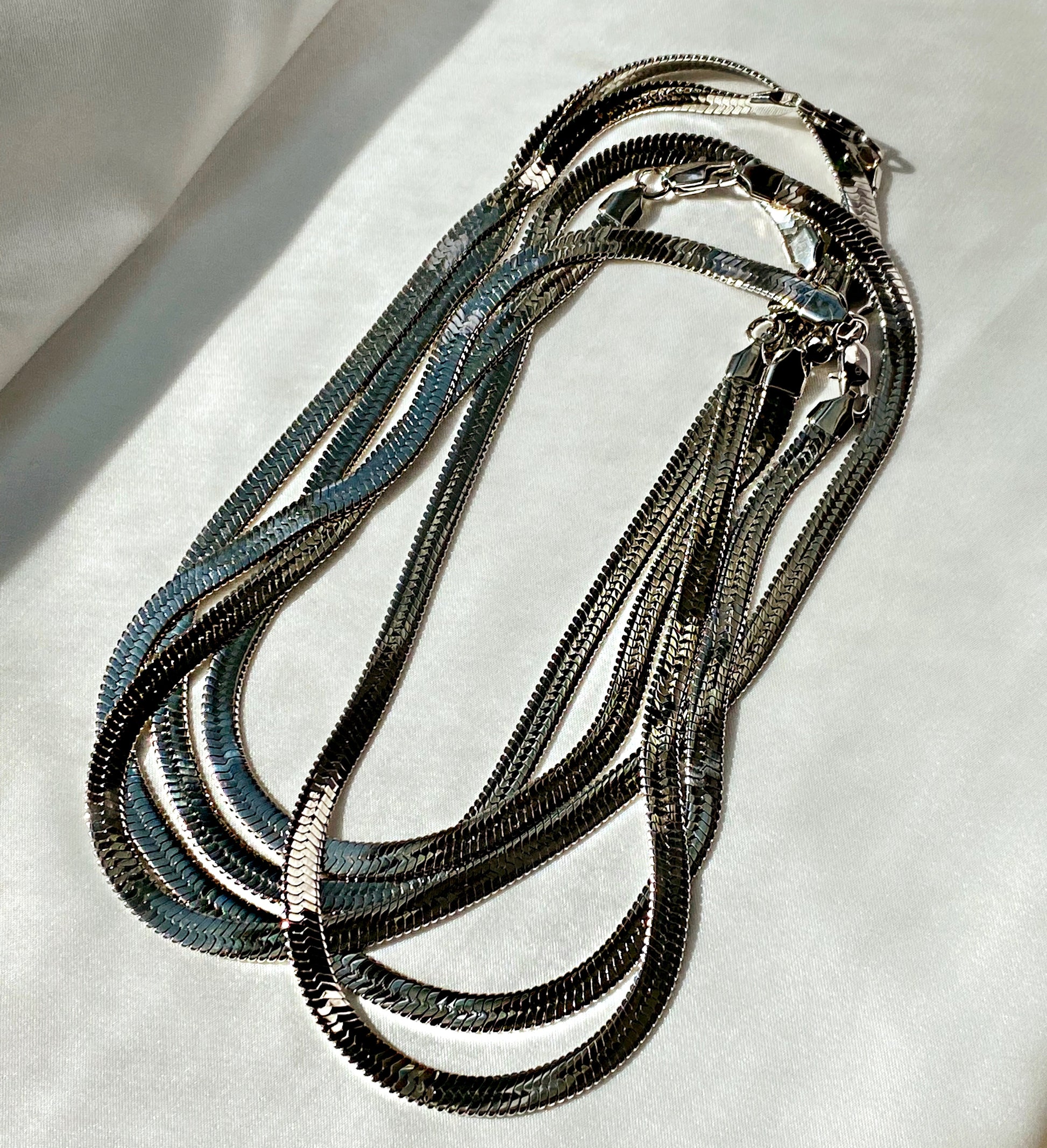 Ivette Herringbone Necklace