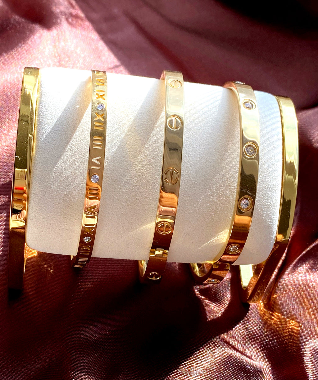 Athena Roman Numeral Bracelet