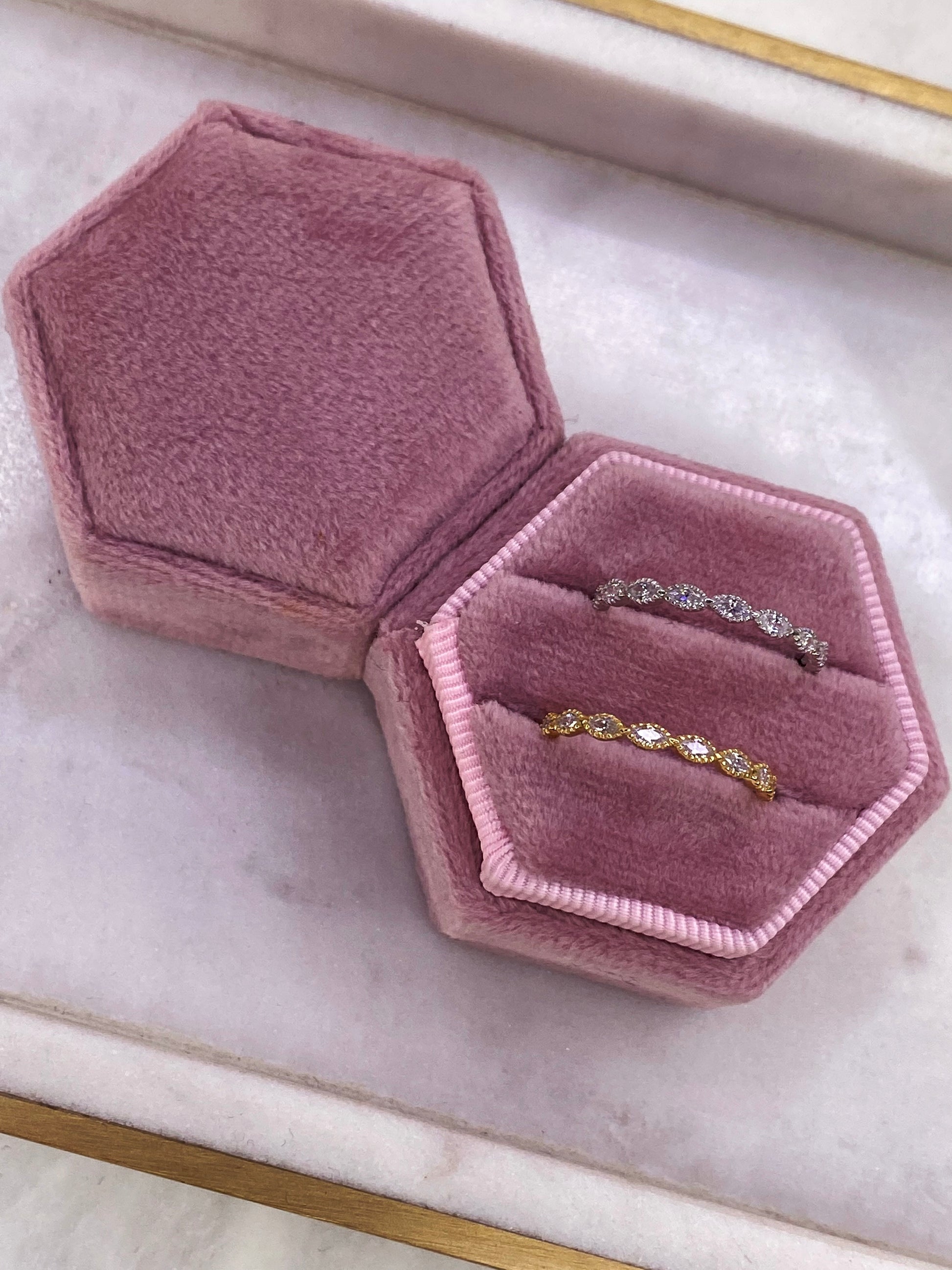 Lola Mid Finger Ring