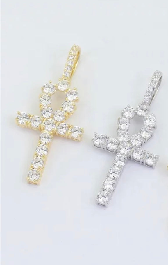 Lili Cross Necklace