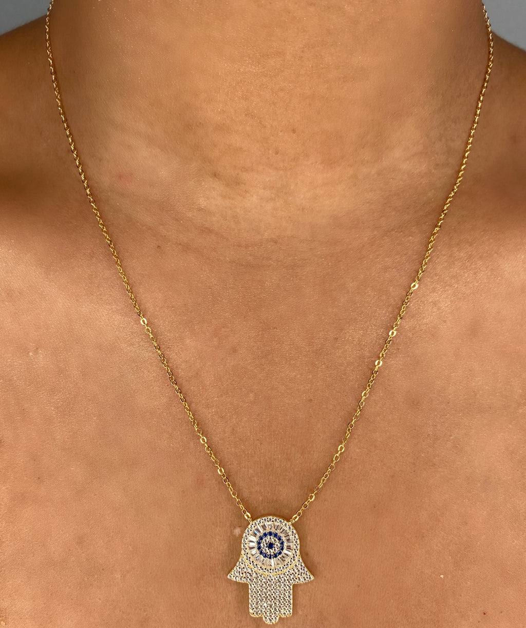 Ivi Hamsa Necklace