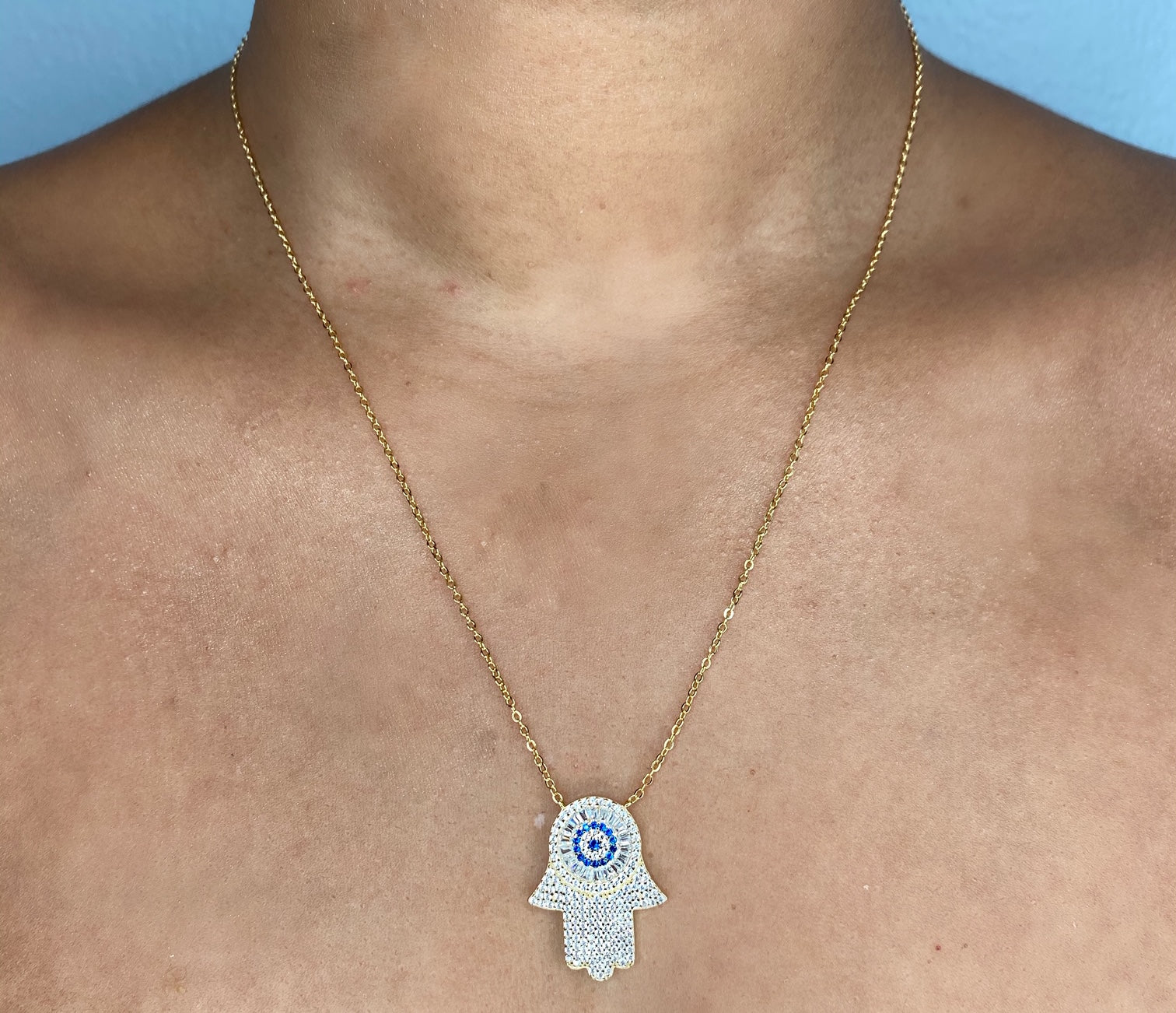 Ivi Hamsa Necklace