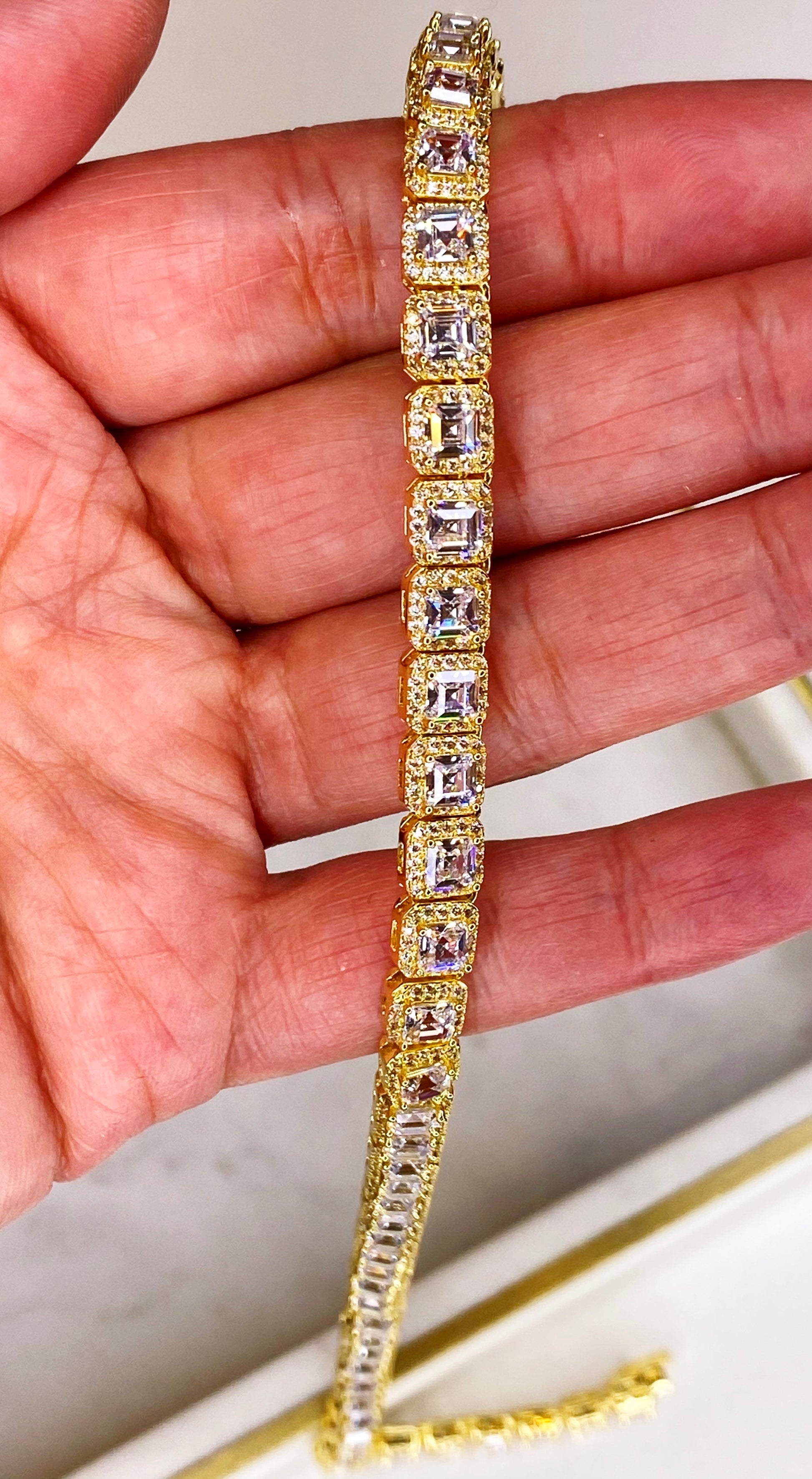 Alaya Necklace