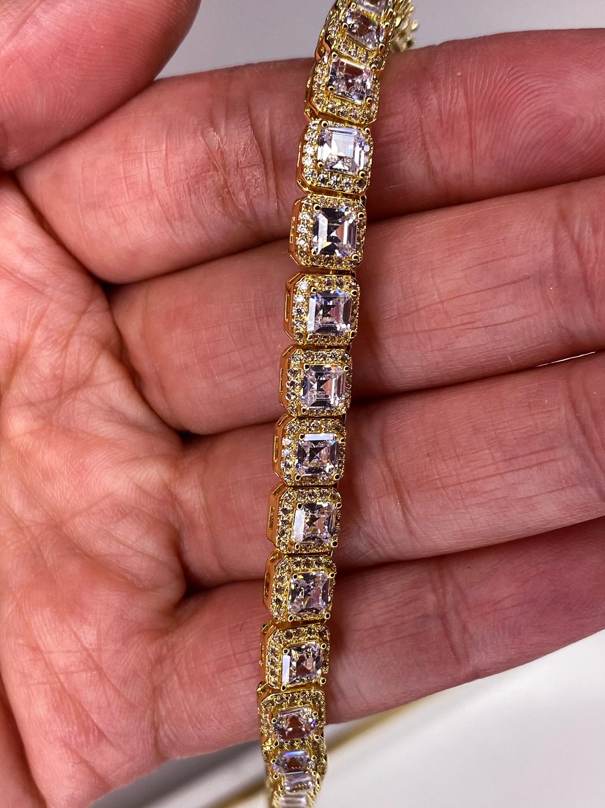 Alaya Necklace